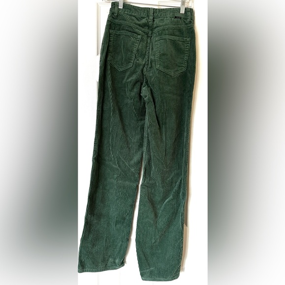 PACsun Green 90’s Boyfriend Corduroy pants - Picture 2 of 6